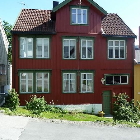 Red Old House Tromso Apartment Kamer foto